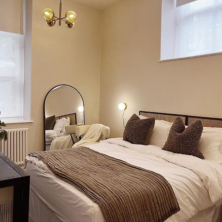 Luxury 2 Bedroom Flat In Central Todmorden Bagian luar foto