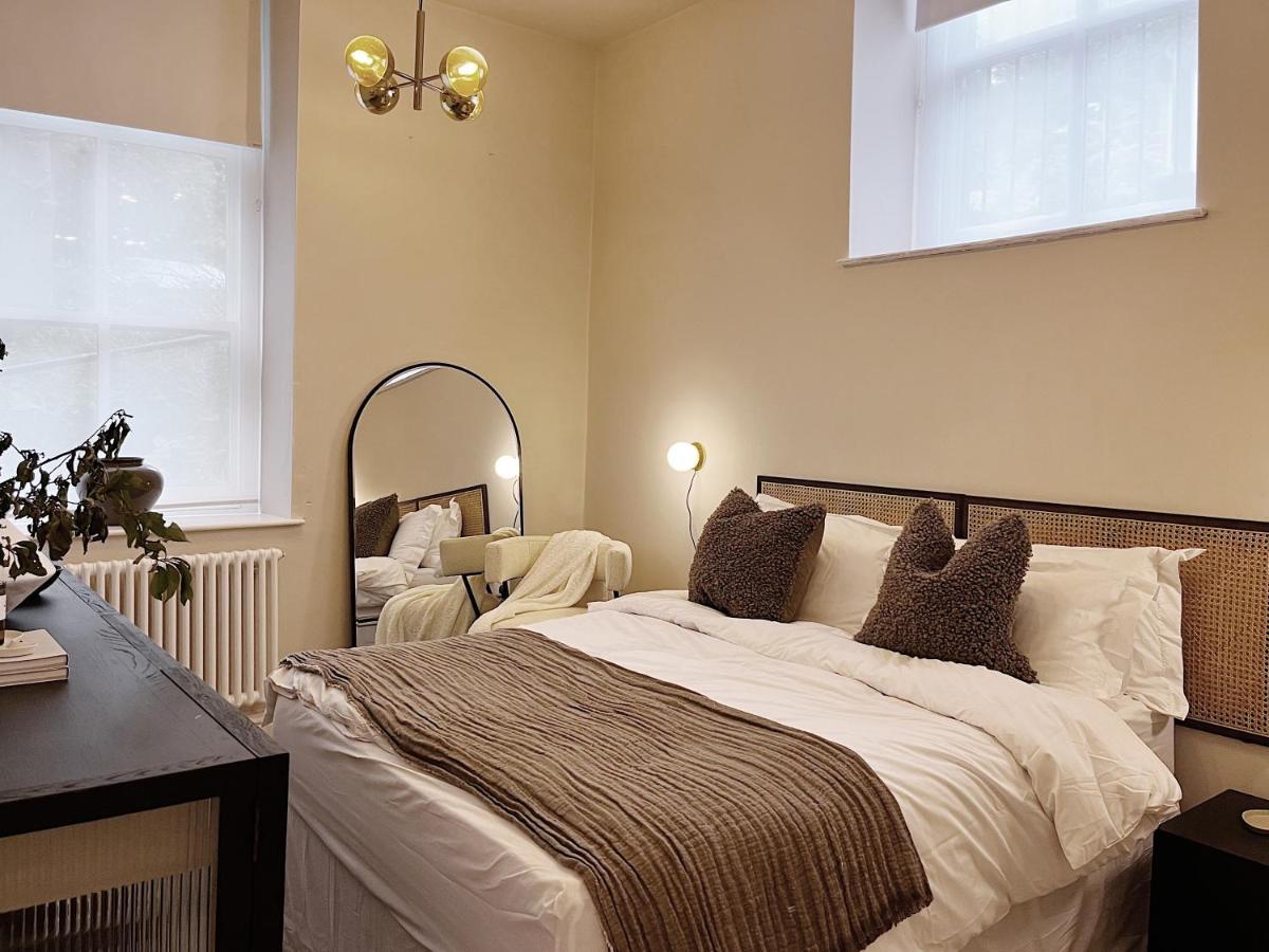 Luxury 2 Bedroom Flat In Central Todmorden Bagian luar foto