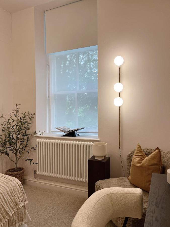 Luxury 2 Bedroom Flat In Central Todmorden Bagian luar foto